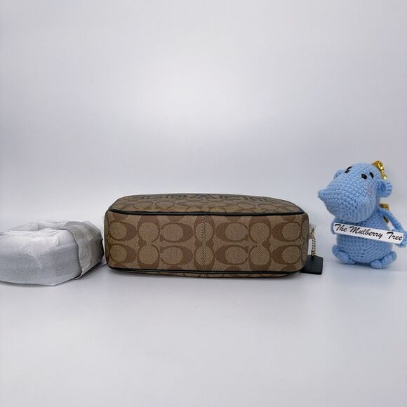 Coach CE599 Jamie Camera Bag In Signature Canvas With Varsity Motif Amazon Green - Picture 5 of 7